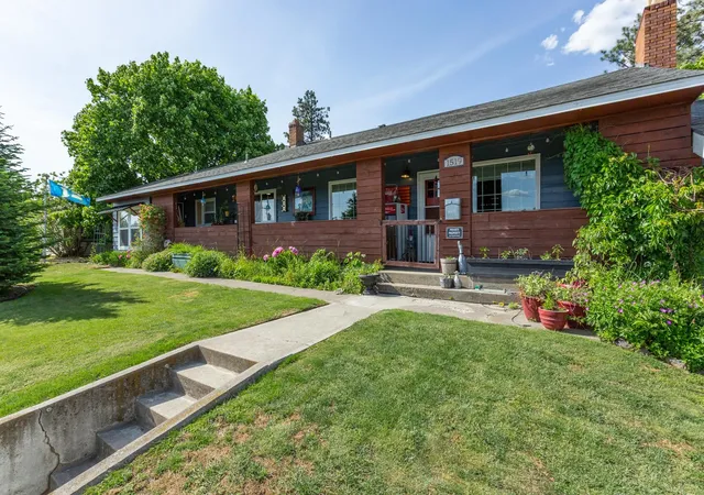 1st image of 1519 E 29th Ave, Spokane, WA 99203 | MLS# 202618389