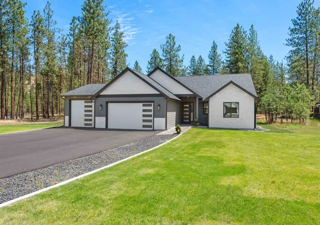 Homes for sale in Nine Mile Falls, WA | 6563 Kate Dr, Nine Mile Falls, WA 99026 | MLS# 202618393