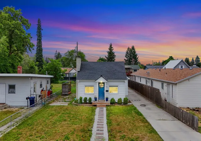 Homes for sale in Spokane, WA | 2403 E Dalke Ave, Spokane, WA 99208 | MLS# 202618412