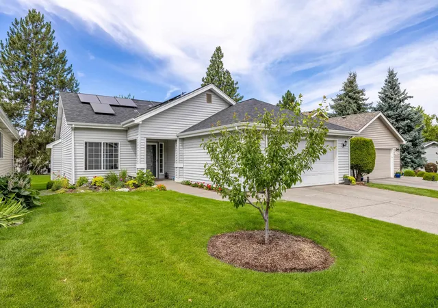 Homes for sale in Spokane, WA | 3918 S Rebecca Ln, Spokane, WA 99223 | MLS# 202618413