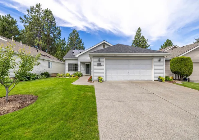 Homes for sale in Spokane, WA | 3918 S Rebecca Ln, Spokane, WA 99223 | MLS# 202618413
