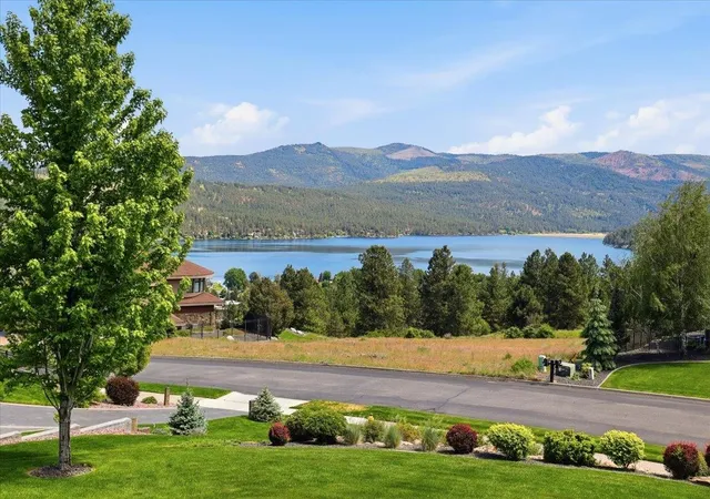 Homes for sale in Liberty Lake, WA | 350 S Legend Tree Dr, Liberty Lake, WA 99019 | MLS# 202618415