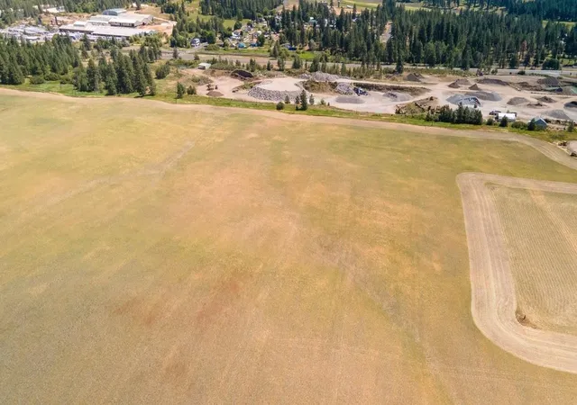 2nd image of 13505 E Gibbs Rd, Mica, WA 99023 | MLS# 202618430