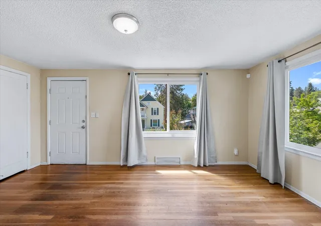 5th image of 527 E 8Th Ave, Spokane, WA 99202 | MLS# 202618469