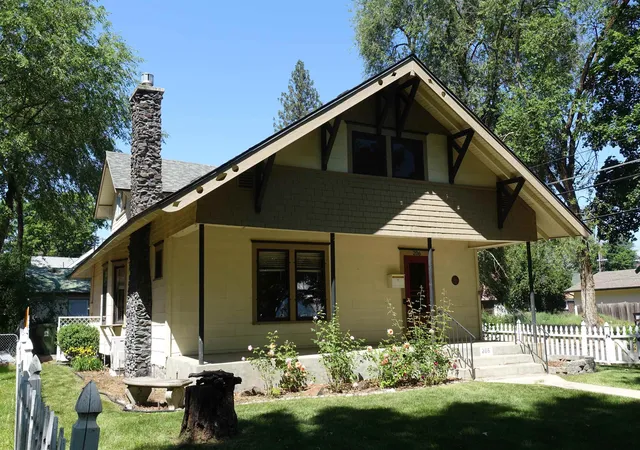 Homes for sale in Spokane, WA | 206 W Waverly Pl, Spokane, WA 99205 | MLS# 202618481