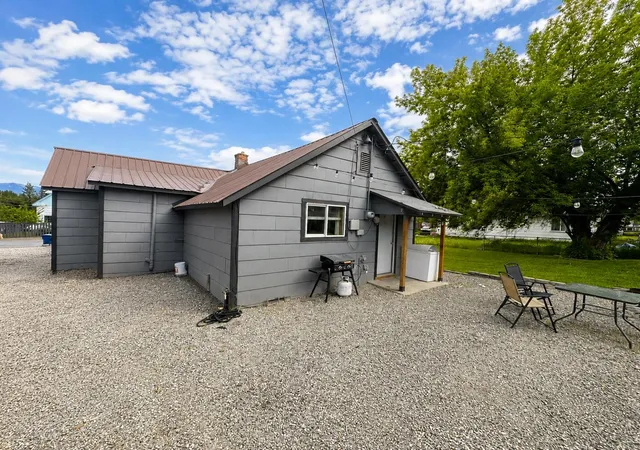 Photo 3 of Single family home for sale at 1021 S Adams St, Republic, WA 99166 | MLS# 202618488 | Listing updated on 2026-10-02