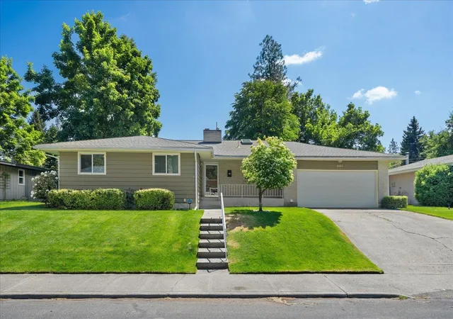 Homes for sale in Spokane, WA | 3003 W Woodside Ave, Spokane, WA 99208 | MLS# 202618501