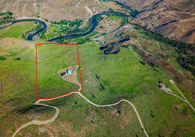 4th image of 74 Sawtooth View Rd, Pateros, WA 98846 | MLS# 202618526