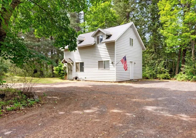5th image of 4421 E Chattaroy Rd, Chattaroy, WA 99003 | MLS# 202618537