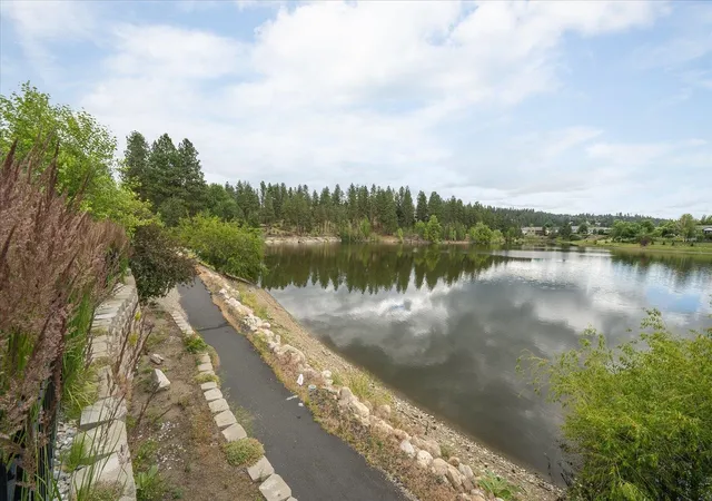 43rd image of 718 S Shelley Lake Ln, Spokane Valley, WA 99037 | MLS# 202618566