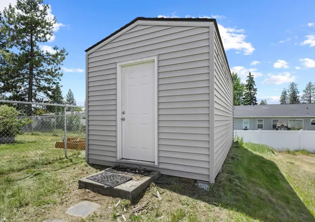 Homes for sale in Medical Lake, WA | 701 N Lefevre St, Medical Lake, WA 99022 | MLS# 202618584