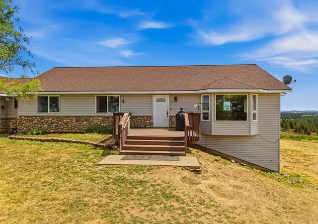 Homes for sale in Davenport, WA | 36127 N Hart Rd, Davenport, WA 99122 | MLS# 202618601