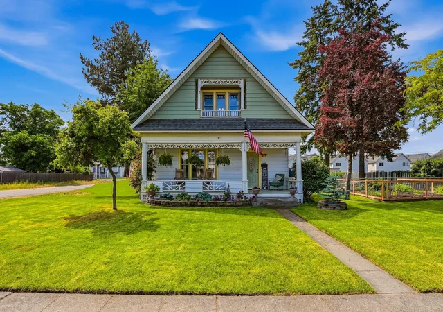 Homes for sale in Spokane, WA | 2526 E Boone Ave, Spokane, WA 99202 | MLS# 202618642