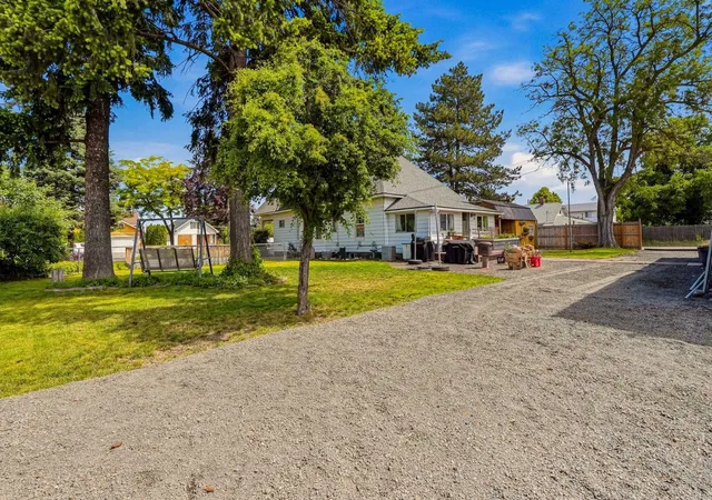 Homes for sale in Spokane, WA | 2526 E Boone Ave, Spokane, WA 99202 | MLS# 202618642