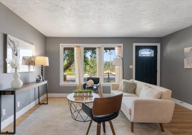 Photo 3 of Sale Pending at 6212 N Assembly St, Spokane, WA 99205 | MLS# 202618643 | Listing updated on 2026-09-21