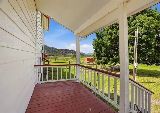 4th image of 2244 Schmidlekofer Rd, Chewelah, WA 99109 | MLS# 202618653