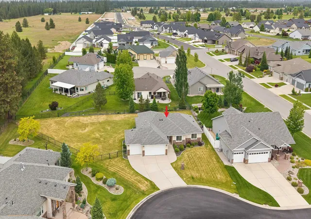 4th image of 1315 E Cascade Ct, Deer Park, WA 99006 | MLS# 202618668