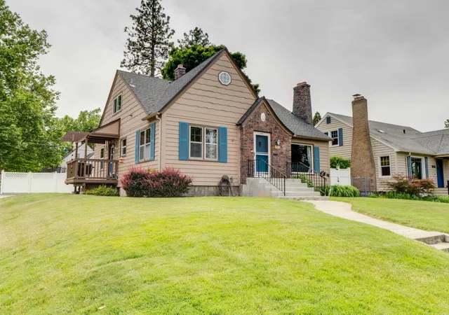 Photo 2 of Single family home for sale at 1103 W 27th Avenue, Spokane, WA 99203 | MLS# 202618680 | Listing updated on 2026-09-07
