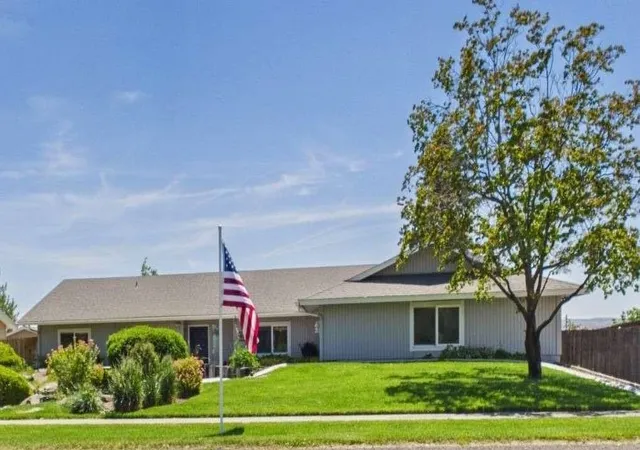 Photo 4 of Sale Pending at 4710 Desert Plateau Dr, Pasco, WA 99301 | MLS# 202618683 | Listing updated on 2026-09-02