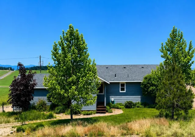 2nd image of 5203 Prufer Crosscut Rd, Deer Park, WA 99006 | MLS# 202618722