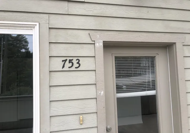 Photo 4 of Multi family home for sale at 751/753 S Scott St, Spokane, WA 99202 | MLS# 202618744 | Listing updated on 2026-07-15