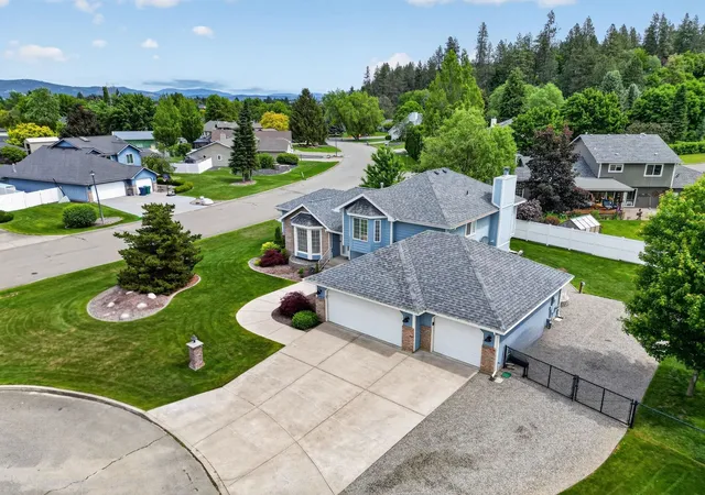 2nd image of 15820 E 23rd Ave, Spokane Valley, WA 99037 | MLS# 202618772