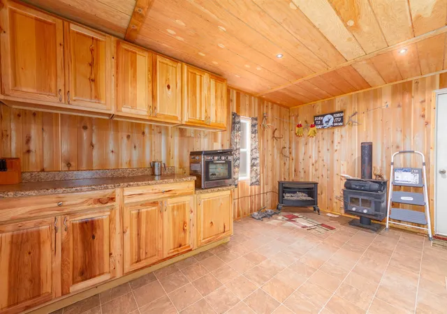 4th image of 552 Forgotten Trail Rd, Newport, WA 99156 | MLS# 202618783