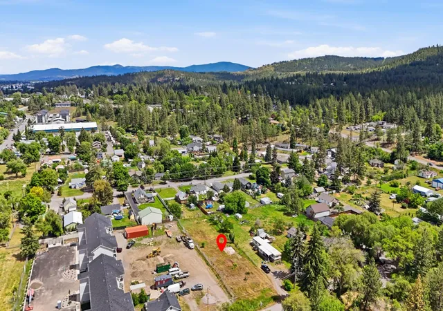 2nd image of 515 S Mckinnon Rd, Spokane Valley, WA 99212 | MLS# 202618786