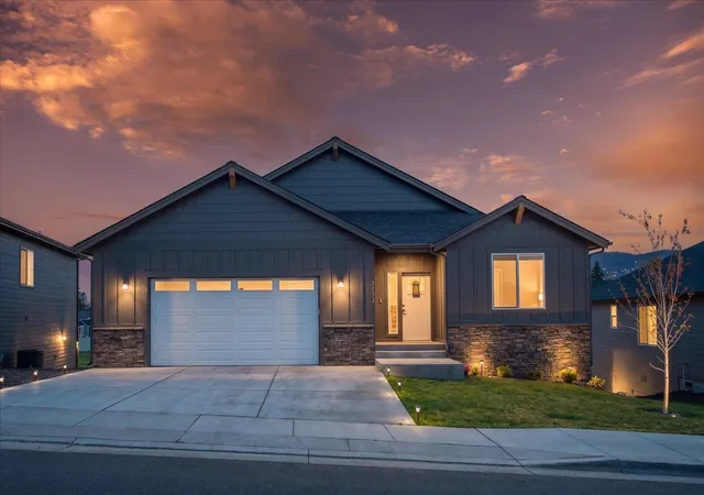 Homes for sale in Spokane Valley, WA | 7133 E Beverly Ave, Spokane Valley, WA 99212 | MLS# 202618831