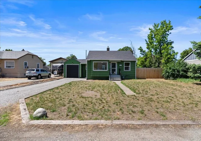 Photo 1 of Single family home for sale at 1403 N Farr Rd, Spokane Valley, WA 99206 | MLS# 202618841 | Listing updated on 2026-07-27