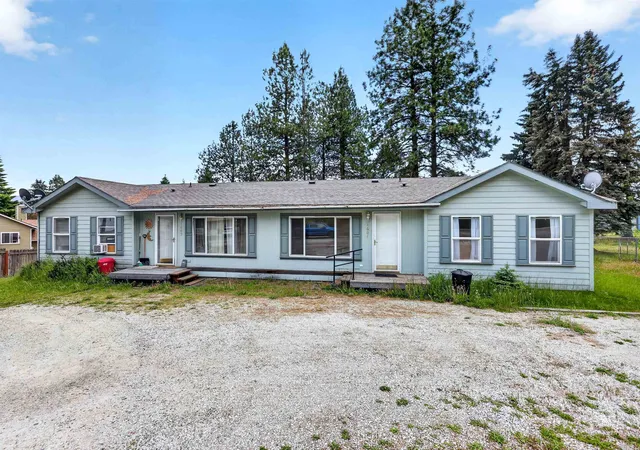 1st image of 1605/1607 W 1st St, Newport, WA 99156 | MLS# 202618847