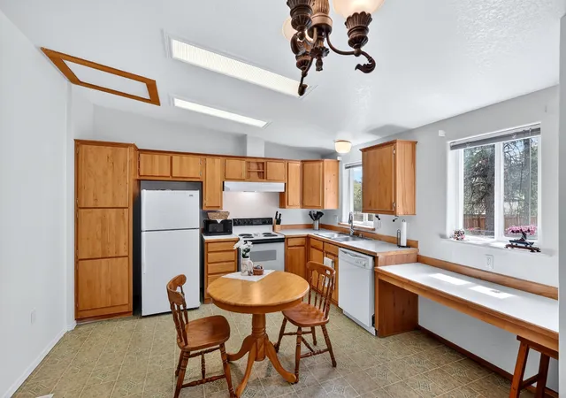 2nd image of 1605/1607 W 1st St, Newport, WA 99156 | MLS# 202618847