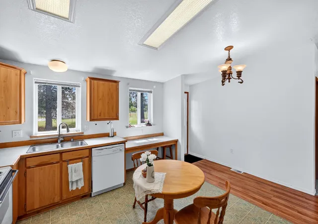 3rd image of 1605/1607 W 1St St, Newport, WA 99156 | MLS# 202618847