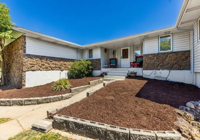 2nd image of 2105 W Borden Rd, Spokane, WA 99224 | MLS# 202618850