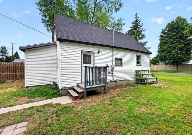 Photo 3 of Single family home for sale at 4423 N Cedar St, Spokane, WA 99205 | MLS# 202618860 | Listing updated on 2026-09-02