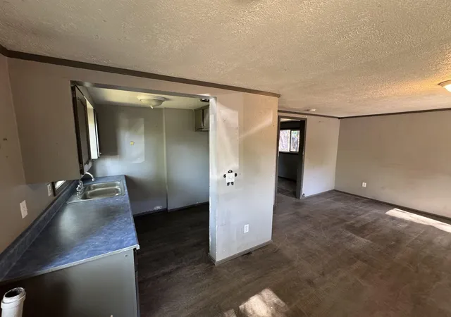3rd image of 2203 E Central Ave, Spokane, WA 99208 | MLS# 202618863