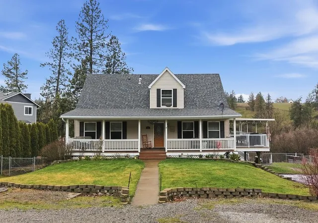 Homes for sale in Rockford, WA | 227 E Stringham Rd, Rockford, WA 99030 | MLS# 202618933