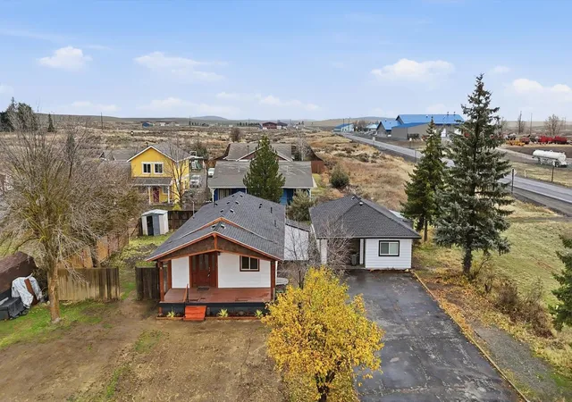 Homes for sale in Davenport, WA | 50 Sinclair St, Davenport, WA 99122 | MLS# 202618951