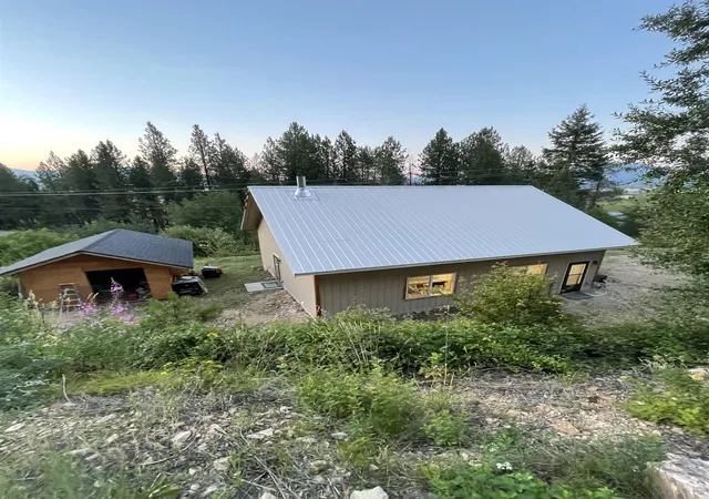 1st image of 2190 Heine Rd, Chewelah, WA 99109 | MLS# 202618953