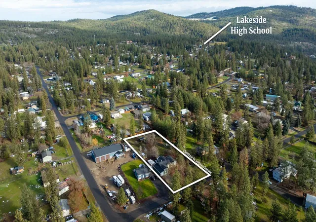 Homes for sale in Nine Mile Falls, WA | 11448 W Meadowview Ln, Nine Mile Falls, WA 99026 | MLS# 202618958