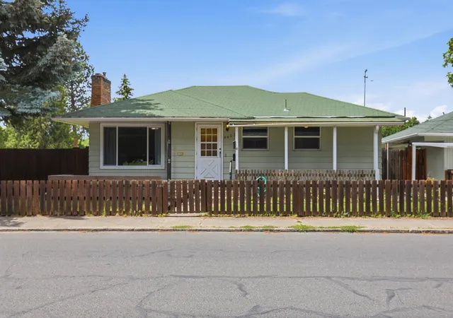 Photo 1 of Sale Pending at 4607 N G St, Spokane, WA 99205 | MLS# 202618979 | Listing updated on 2026-09-03