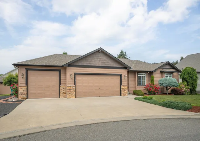 Homes for sale in Spokane Valley, WA | 5117 N Stout Ct, Spokane Valley, WA 99206 | MLS# 202618982