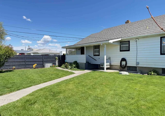 Photo 4 of Single family home for sale at 206 S Alder St, Odessa, WA 99159 | MLS# 202618985 | Listing updated on 2026-09-10