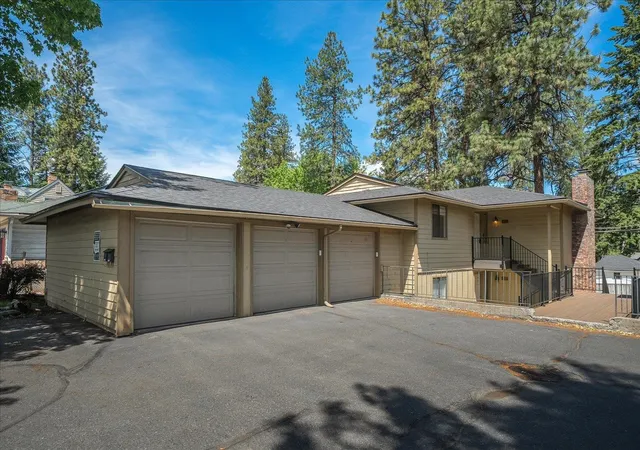 3rd image of 1225 E 29Th Ave, Spokane, WA 99203 | MLS# 202619013
