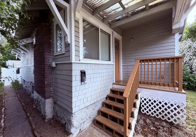 2nd image of 112 E 16th Ave, Spokane, WA 99203 | MLS# 202619018