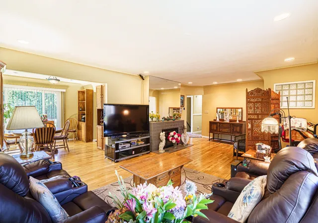 Photo 3 of Single family home for sale at 3421 N Center Rd, Spokane Valley, WA 99212 | MLS# 202619048 | Listing updated on 2026-10-17
