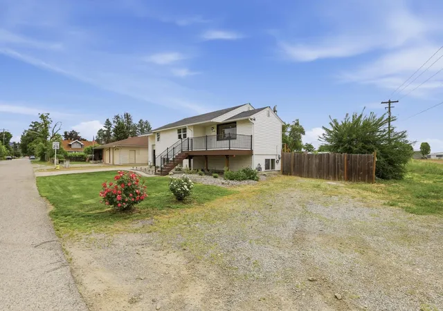 Photo 4 of Single family home for sale at 2723 N Coleman Rd, Spokane Valley, WA 99212 | MLS# 202619062 | Listing updated on 2026-08-12