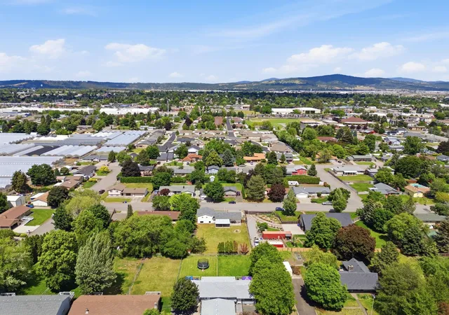 Homes for sale in Spokane Valley, WA | 14406 E 7Th Ave, Spokane Valley, WA 99216 | MLS# 202619103