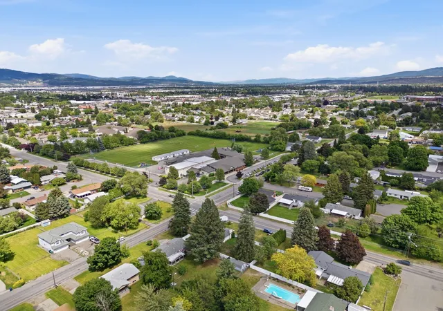 Homes for sale in Spokane Valley, WA | 806 S Adams Rd, Spokane Valley, WA 99037 | MLS# 202619105