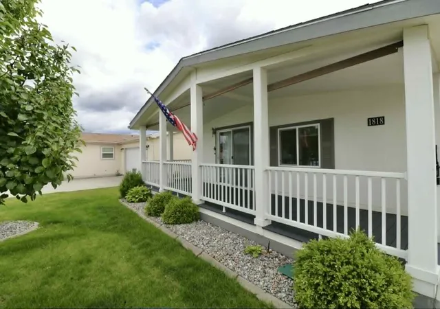 Photo 2 of Manufactured home for sale at 1818 N Grady Ln, Spokane Valley, WA 99016 | MLS# 202619136 | Listing updated on 2026-09-23